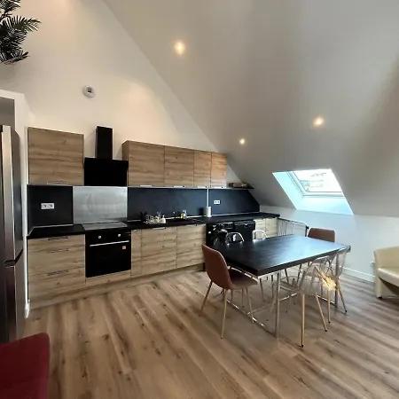 Modern Renovated #8 With 7pers Mezzanine Apartamento